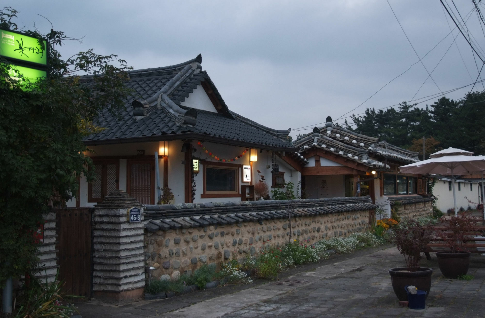 Floral Space Hanok Guesthouse كَونتو المظهر الخارجي الصورة